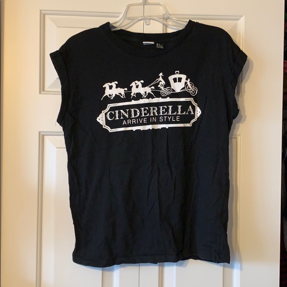 FOREVER 21 Disney Cinderella shirt